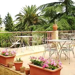 Casablanca Bed & Breakfast 4*