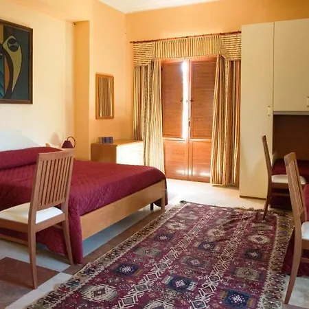 Casablanca Bed & Breakfast 4*