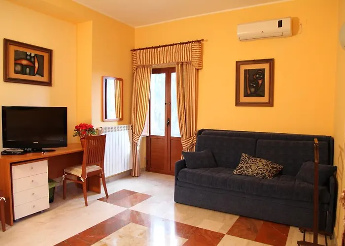 Casablanca Oda ve Kahvaltı 4*